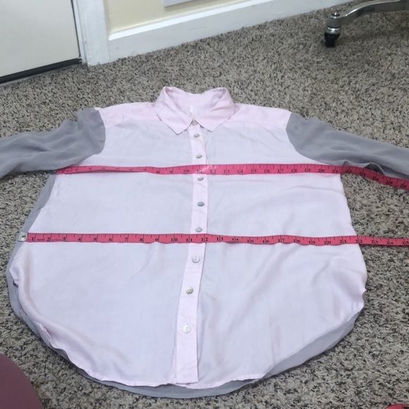 Free People Top Size Small Colorblock Gray Pastel Pink Silk Blouse - Picture 9 of 12